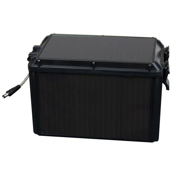 mca-14015_dual_solar_battery_box_front_3qtrs_flat_1200x1200.png
